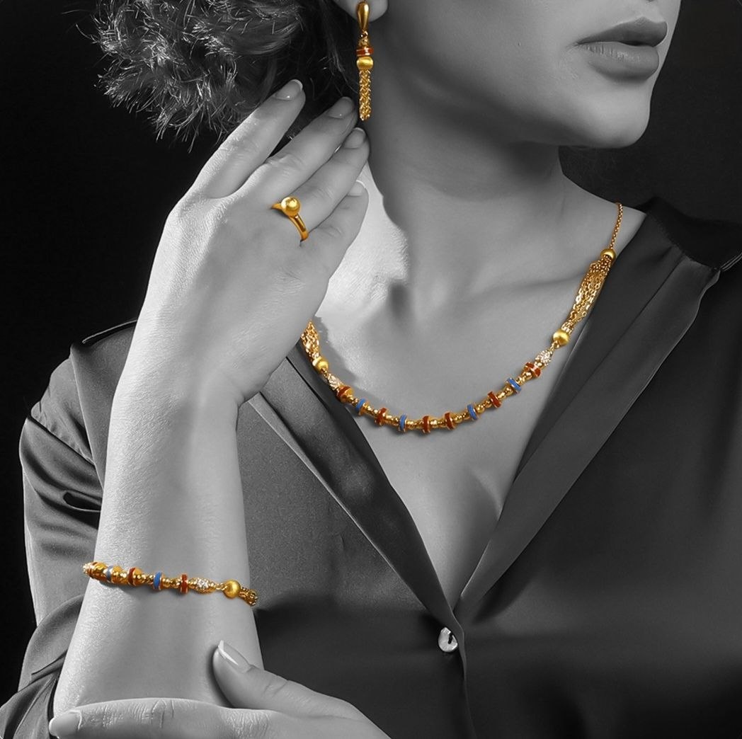 Luxury & Products